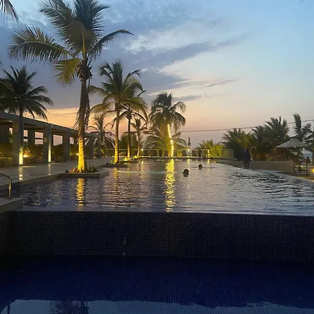 Morros Ultra Frente A La Playa Apartamento Cartagena