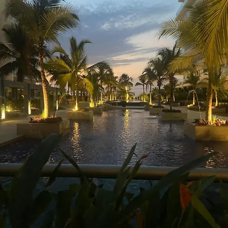 Apartamento Morros Ultra Frente A La Playa