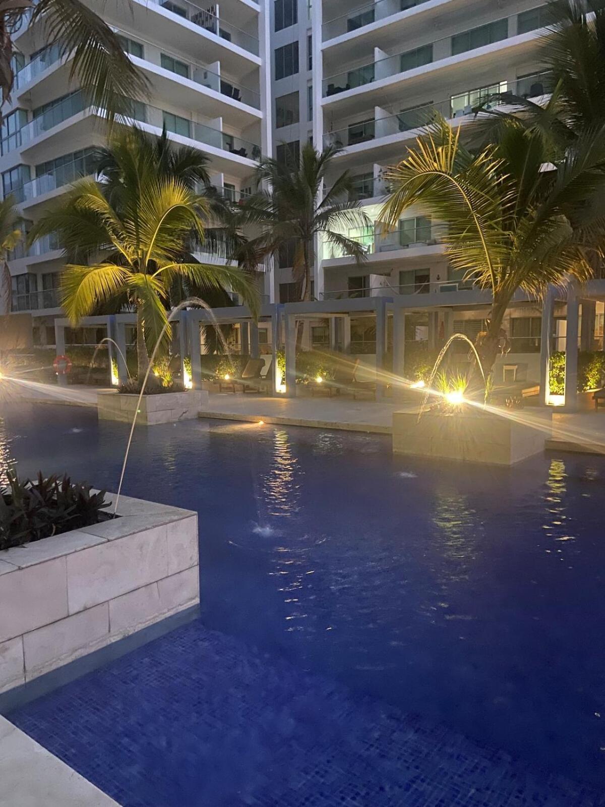 Morros Ultra Frente A La Playa * Cartagena